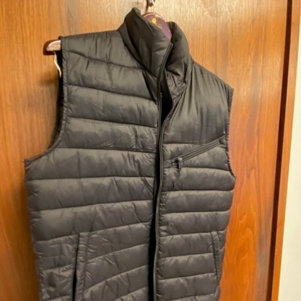 Men's Cole Haan size small black puffer vest